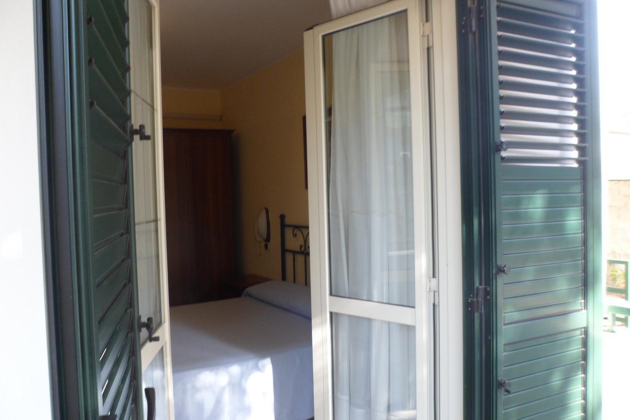 Albergo Miramonte Vibo Valentia Kültér fotó