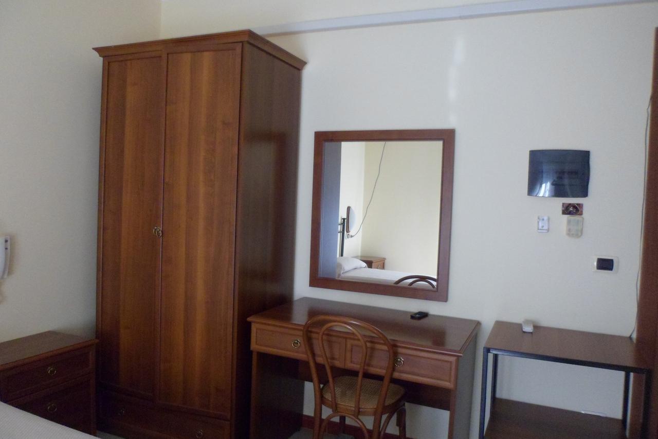 Albergo Miramonte Vibo Valentia Kültér fotó